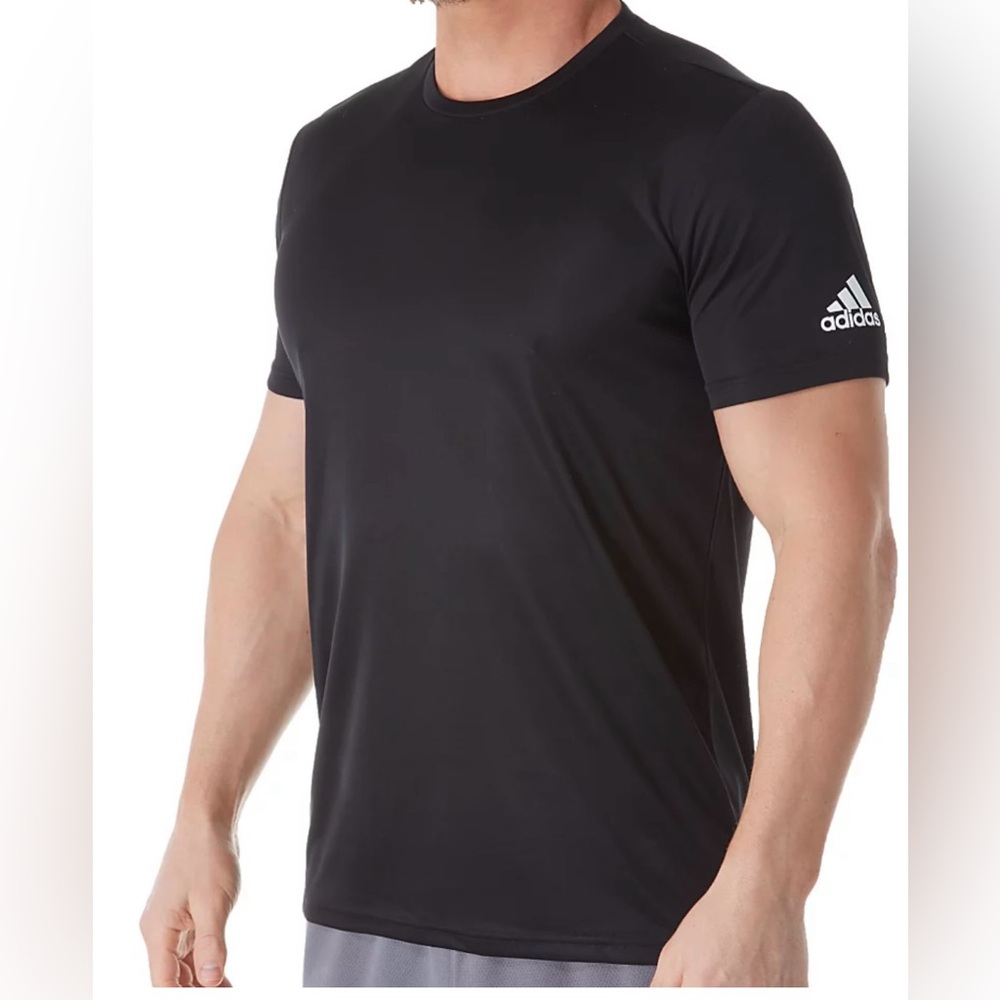 Adidas Clima Tech Mens Tee Shirt. Medium